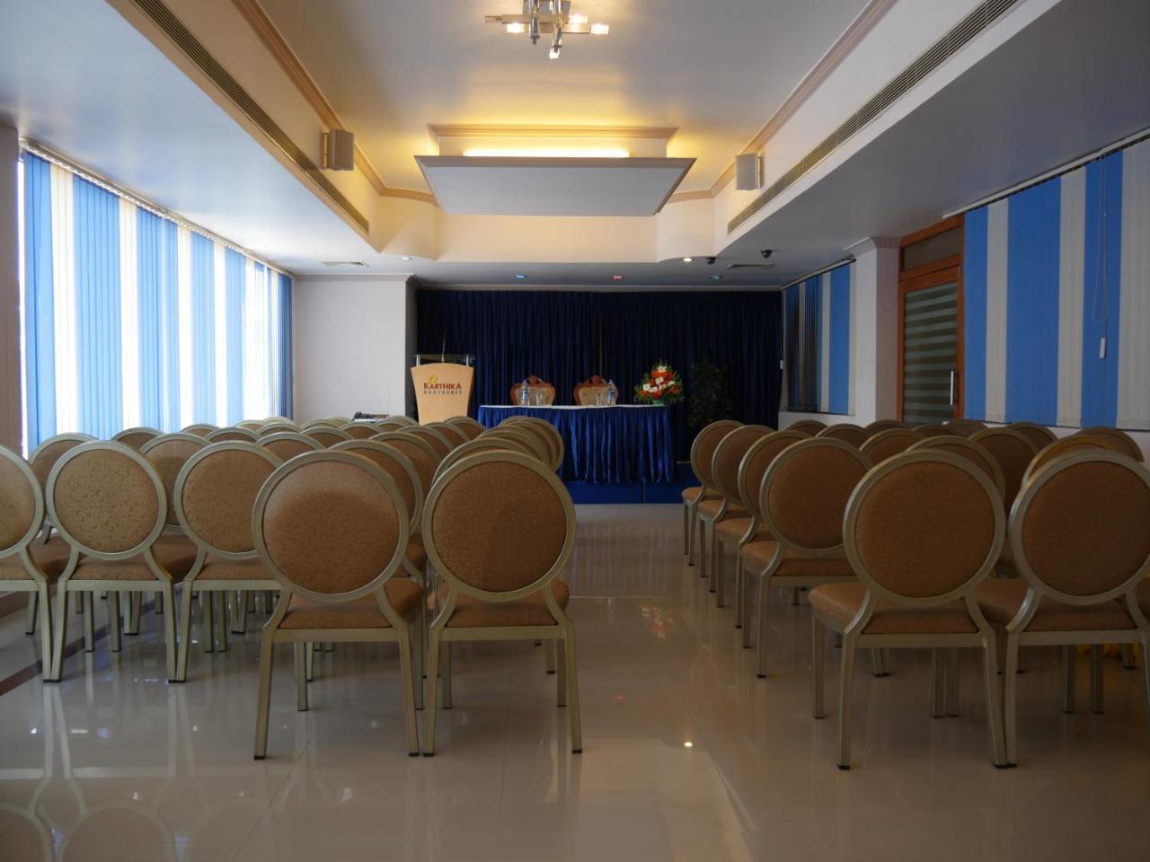 Hotel Karthika Residency Kilimanur Exteriér fotografie